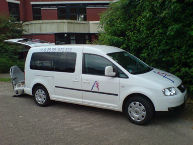 Hilfs-Krankenwagen - f&uuml;r Tragestuhl und Rollstuhl